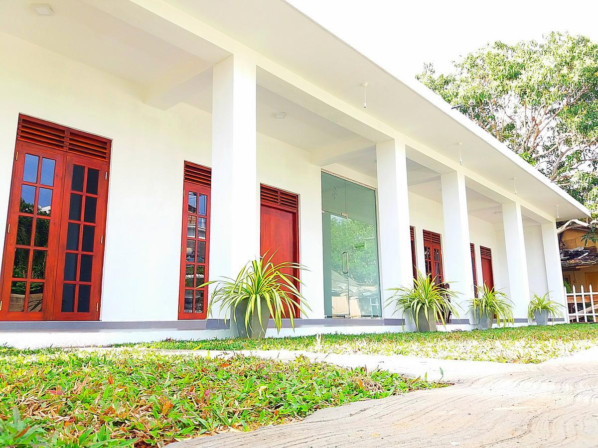 A&B Resort Negombo Kudapaduwa Exteriér fotografie