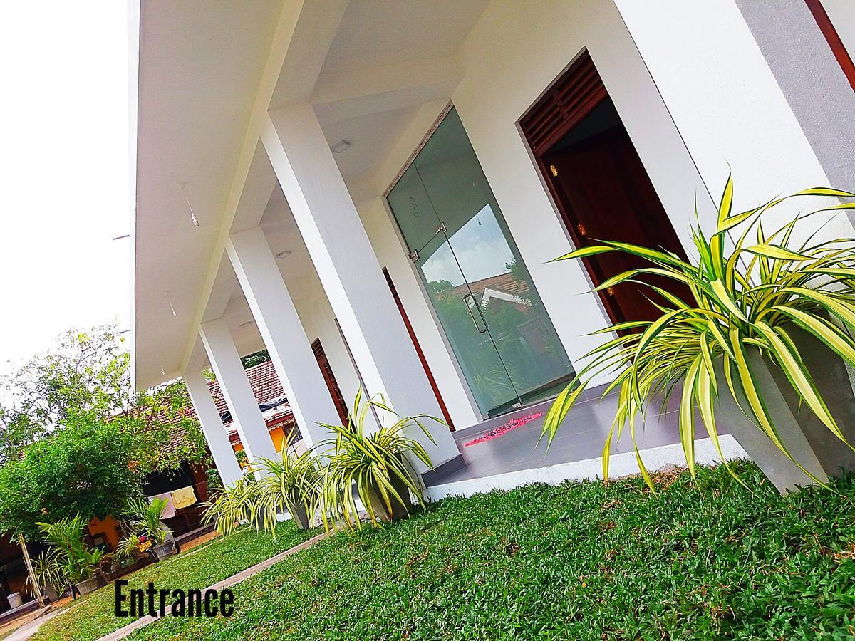 A&B Resort Negombo Kudapaduwa Exteriér fotografie