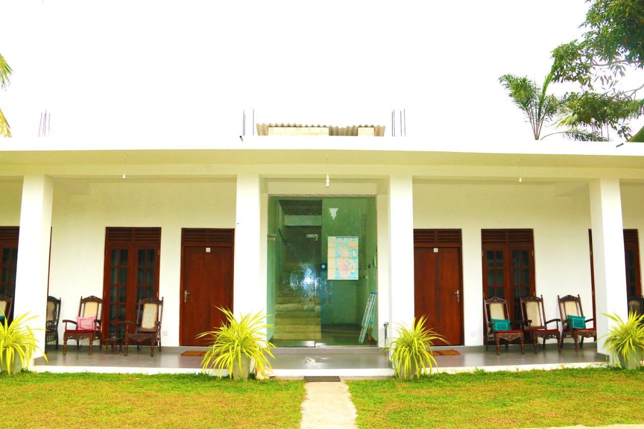 A&B Resort Negombo Kudapaduwa Exteriér fotografie